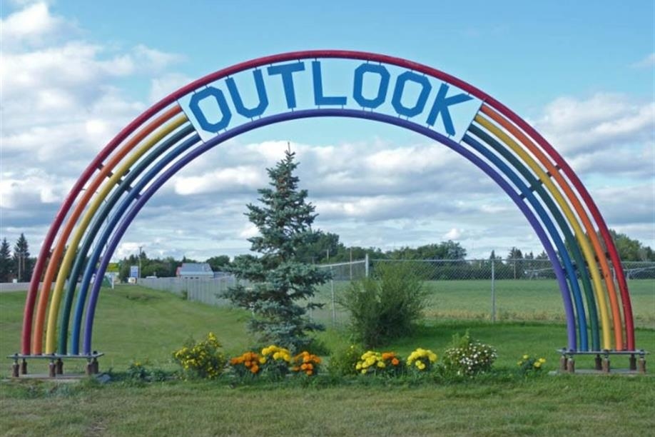 Outlook & District Regional Park Trails and The SKYTRAIL