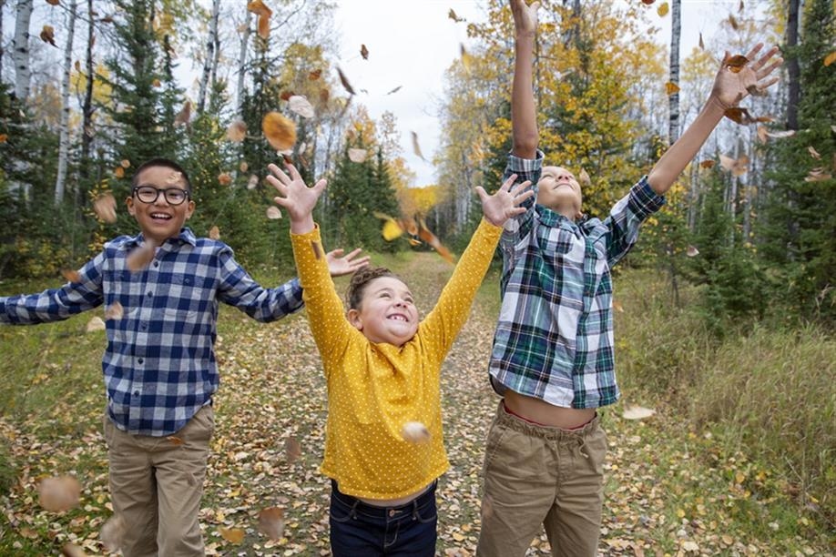 Prince Albert National Park Trails; Photo: Ryan Bray/Parks Canada