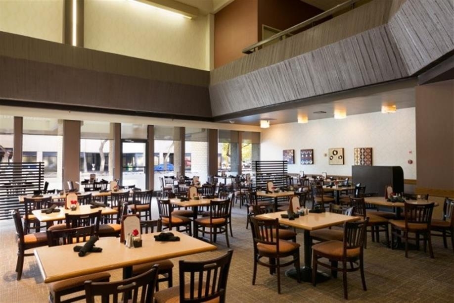 Ramada Plaza Regina - Atrium All Day Restaurant