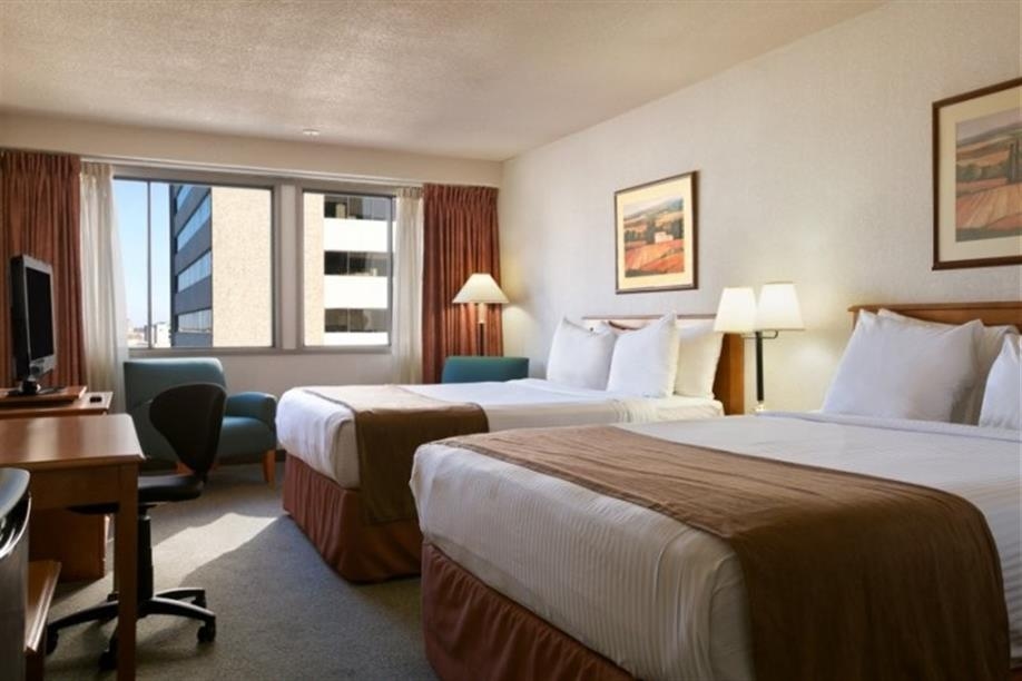 Ramada Plaza Regina - Standard Double