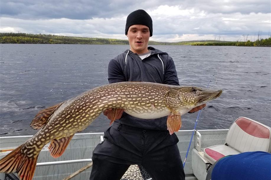 Reel North Outfitters