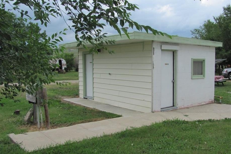 Riverside Motel Ltd & Campground