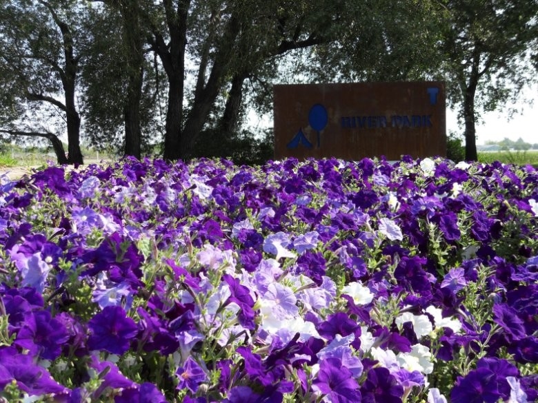 Weyburn - River Park Entry