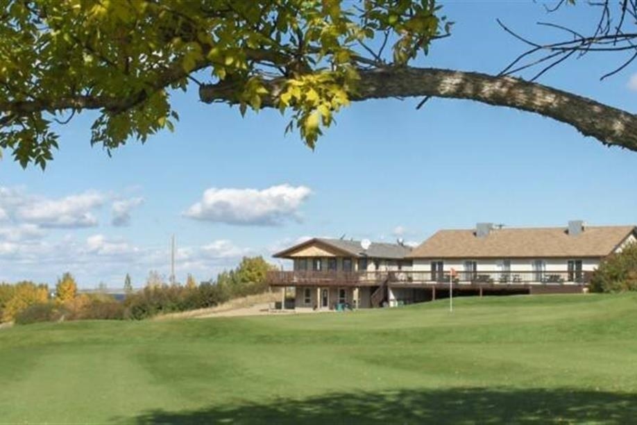 Sage View Golf Course - Club House