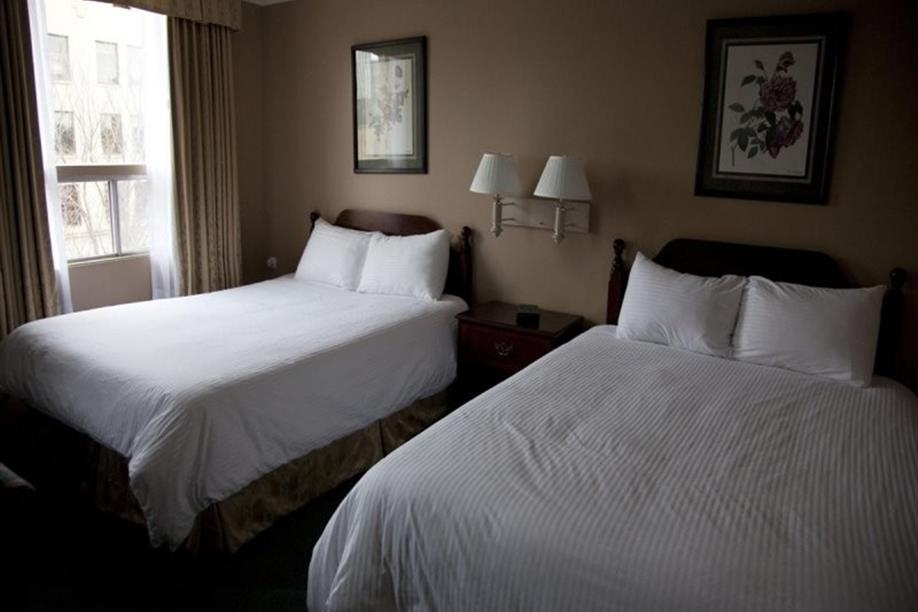 Hotel Senator (1987) Ltd - Guest Room