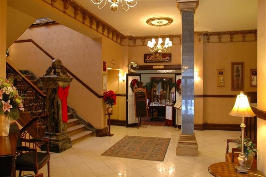 Hotel Senator (1987) Ltd - Lobby