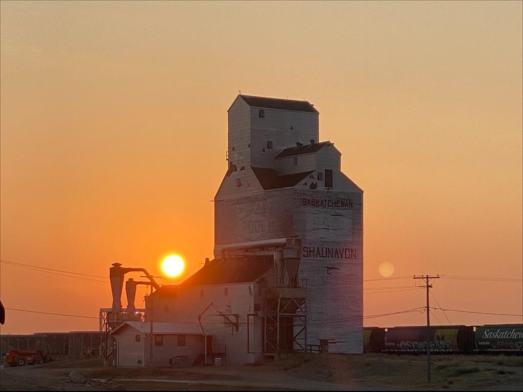 Shaunavon - Grain Elevator