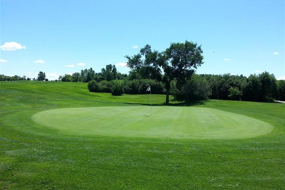 Sherwood Forest Golf and Country Club