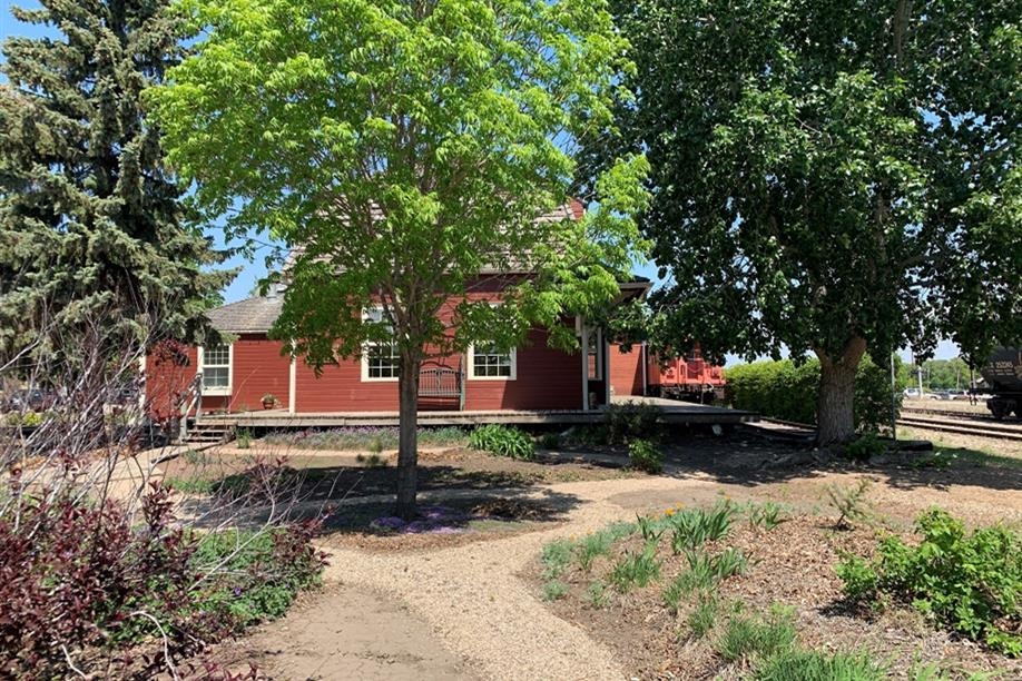 Station Arts Centre and Tea Room