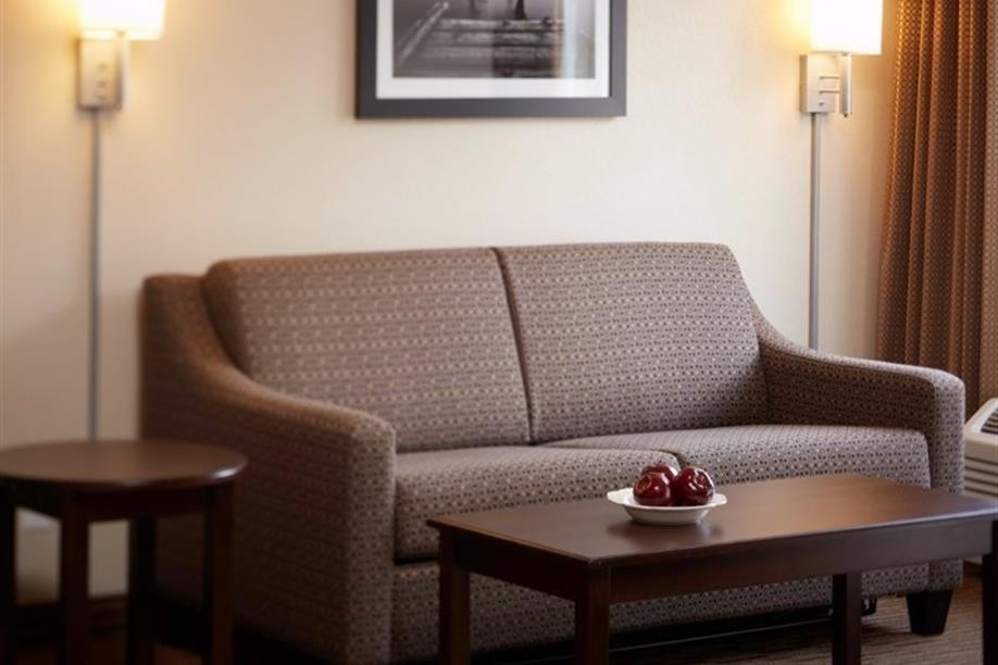 Suburban Extended Stay Hotel - Suite