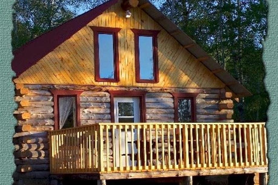 Tobin Lake Resort Log Cabin