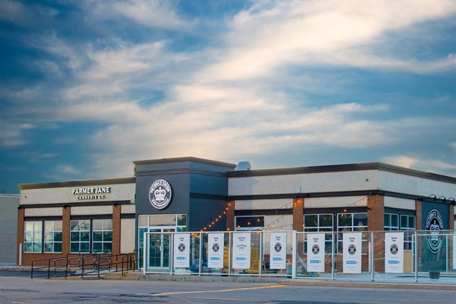 Victoria's Tavern (north)