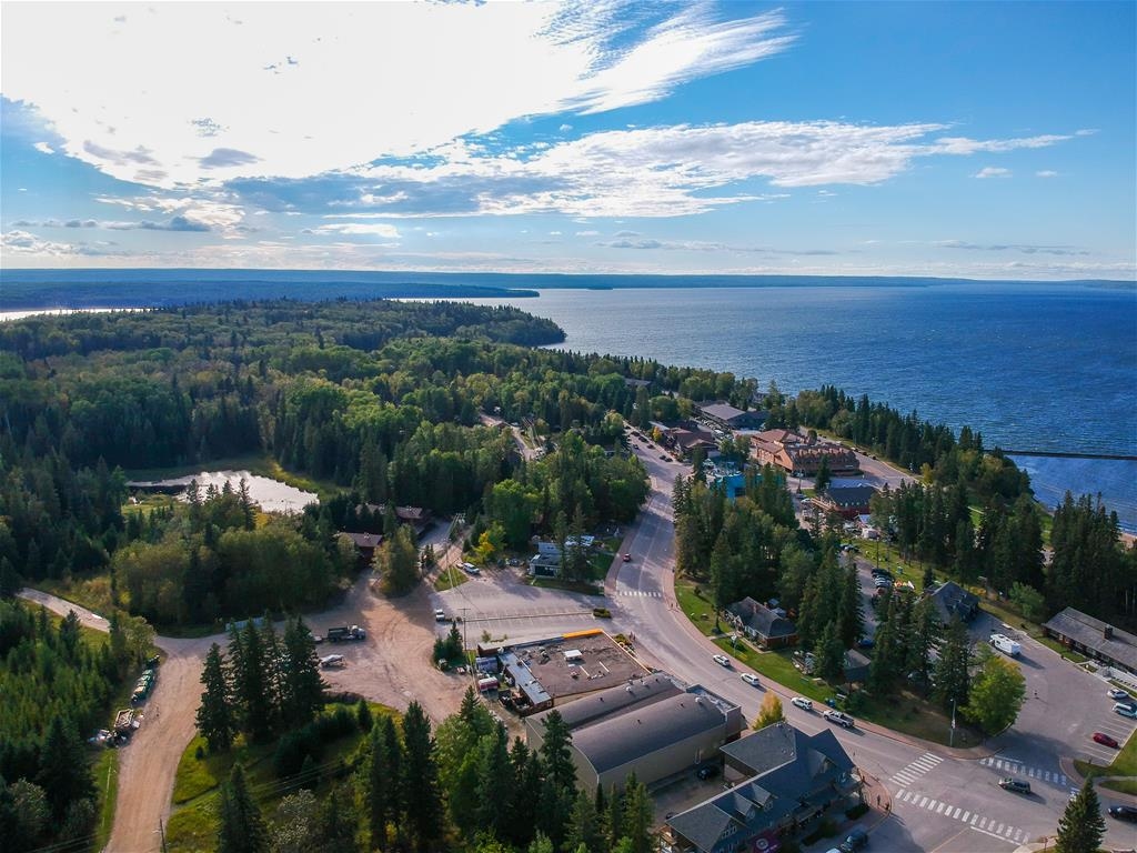 Waskesiu Lake - Aerial view