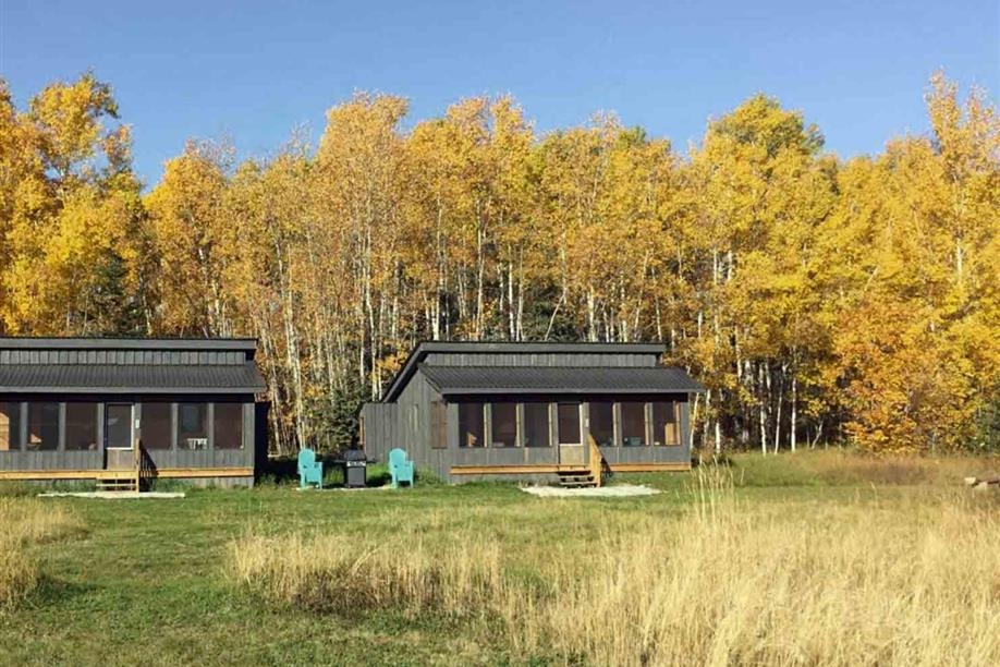 Meadow Lake Tribal Tourism - Waters Edge Eco Lodge