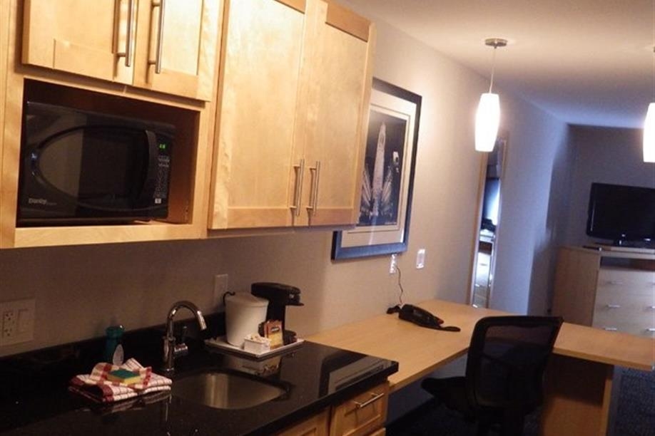 Western Star All Suites