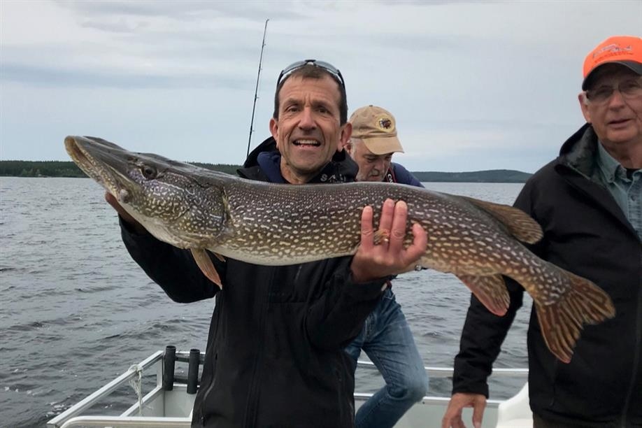 Beaver Lodge Fly-Inn Co Ltd