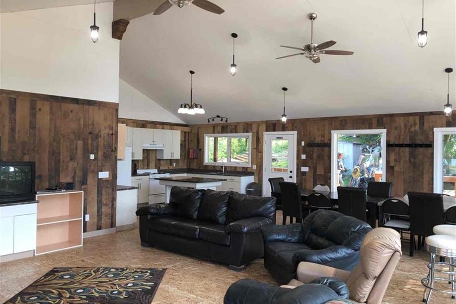 Churchill River Voyageur Lodge