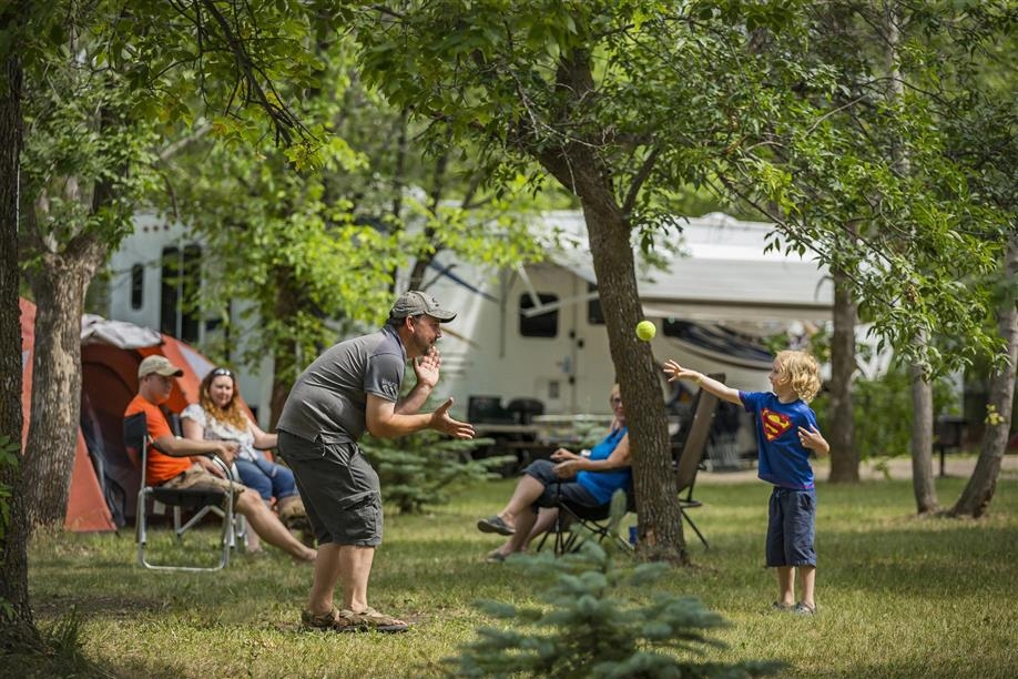 Echo Valley Provincial Park; Photo: Tourism Saskatchewan/Greg Huszar Photography