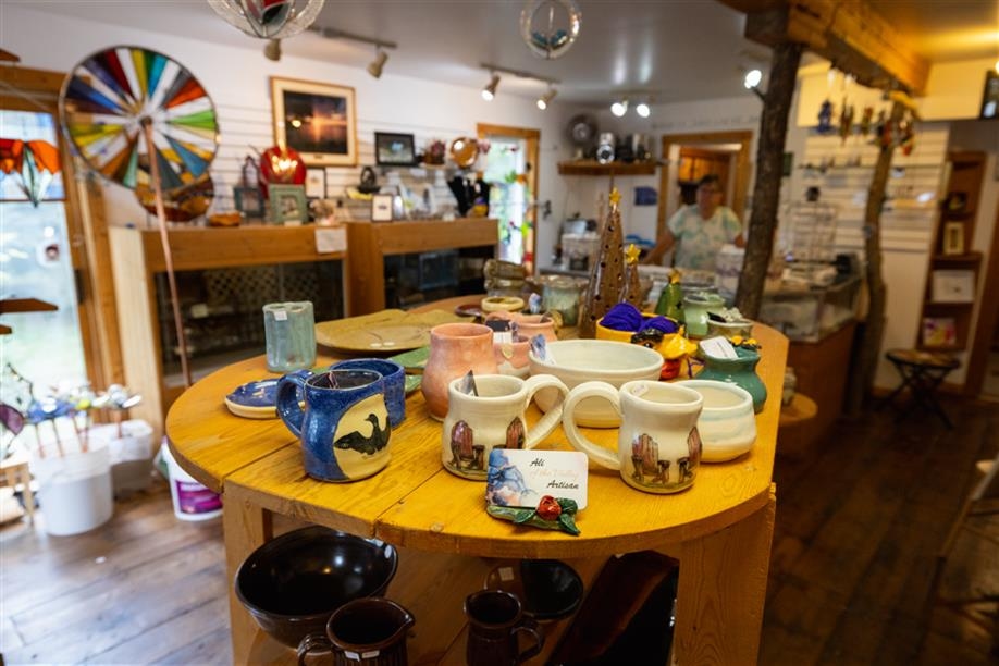 The Little Glass Hut