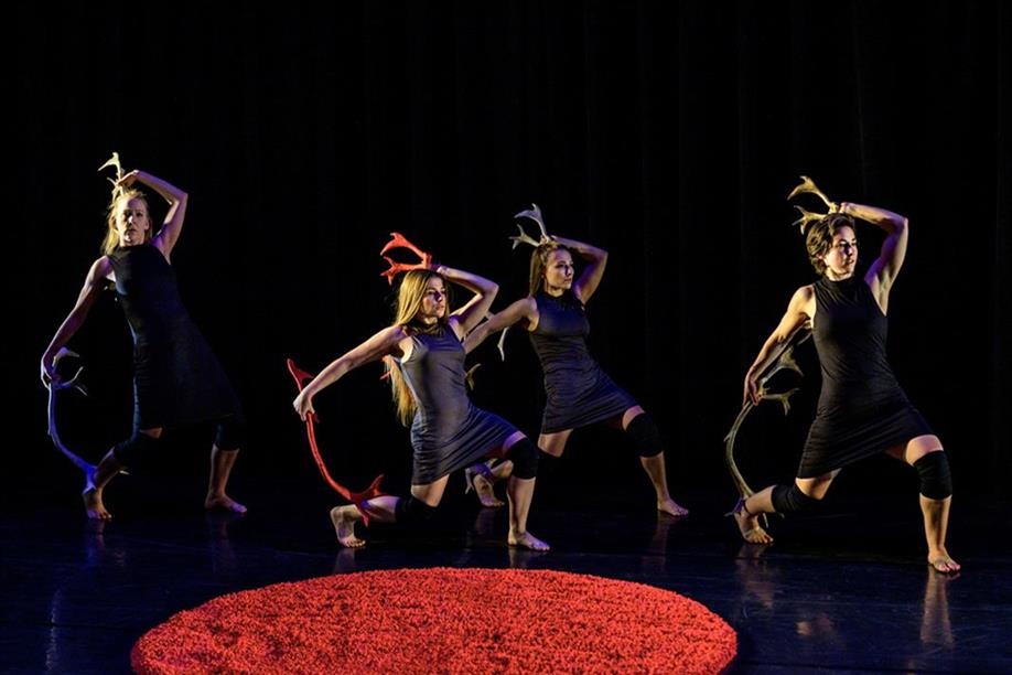 New Dance Horizons