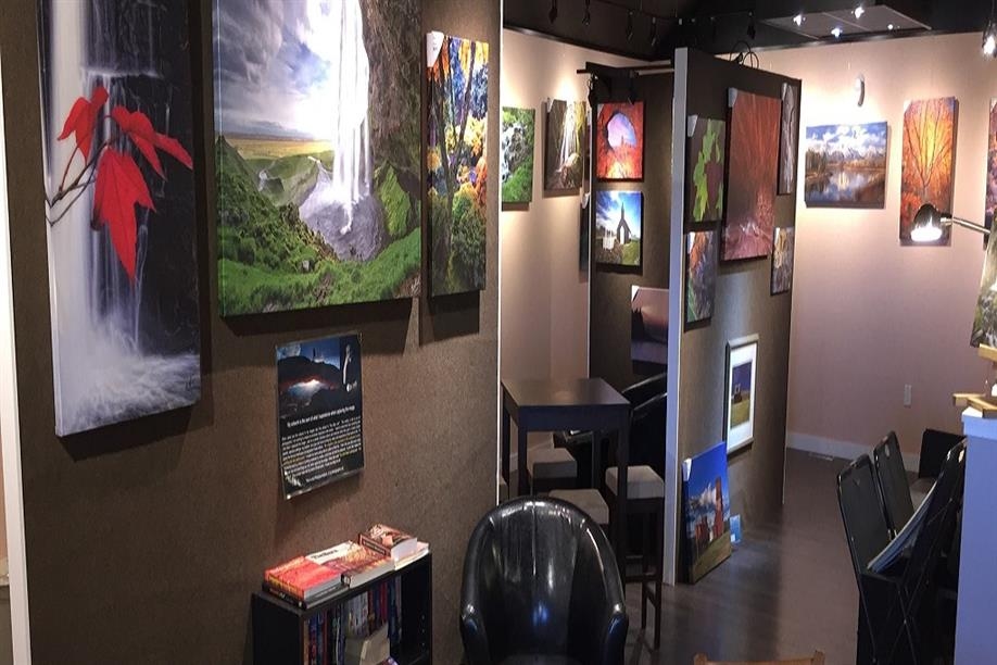 Extraordinary Light Gallery