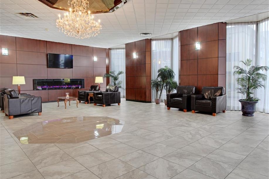 Travelodge by Wyndham Lloydminster