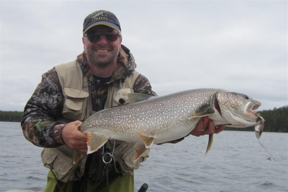 Mawdsley Lake Fishing Lodge