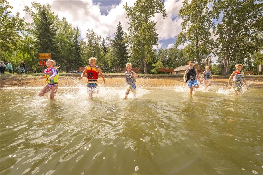 Greenwater Lake Provincial Park