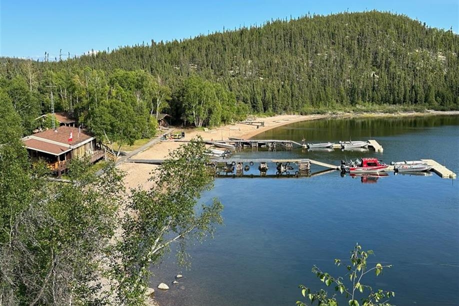 Reindeer Lake Trout Camp