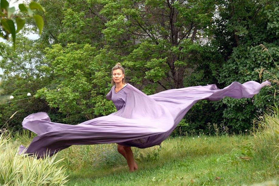 New Dance Horizons