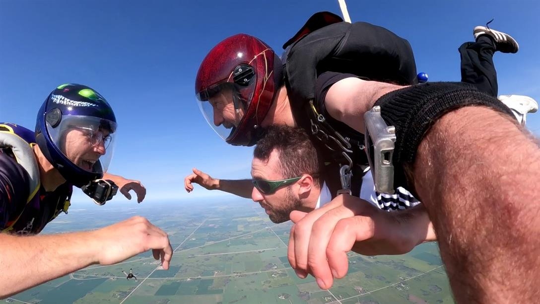 Skydive Saskatoon; Photo: Skydive Saskatoon