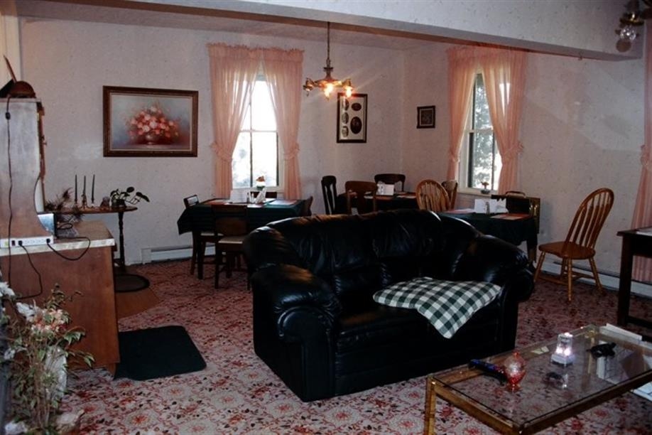 Dining room at McMaster Manor.