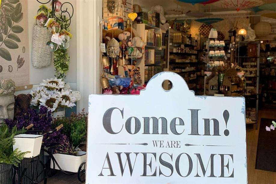 The Painted Parasol Gift & Toy