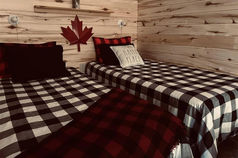 Ubiquity Lake Outfitters