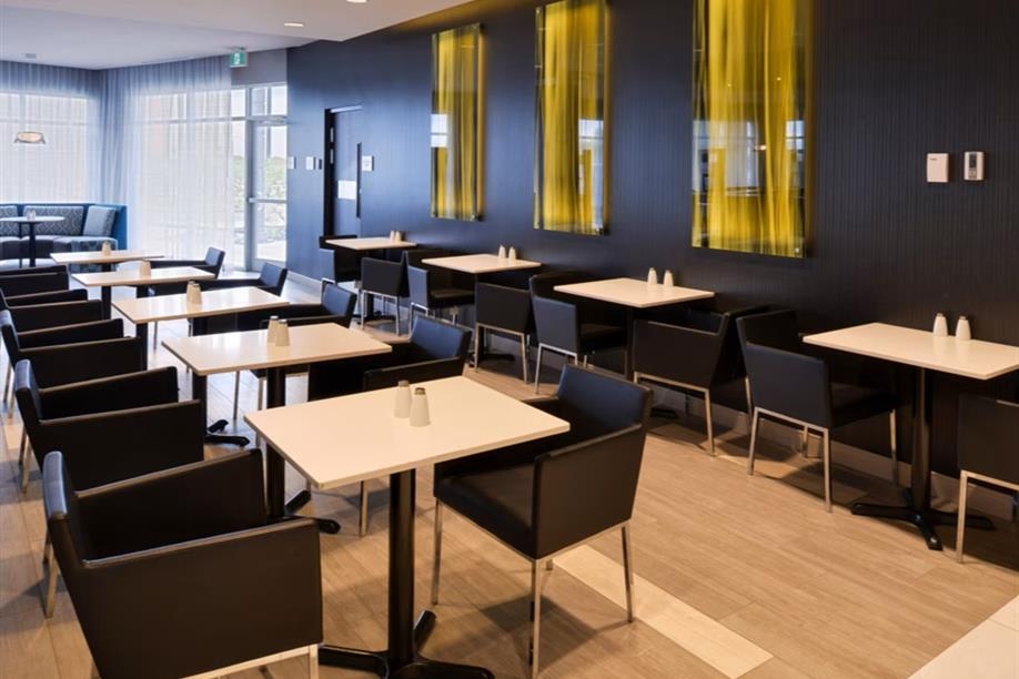 Courtyard by Marriott Saskatoon Airport