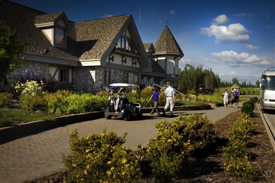 Elk Ridge Resort | Tourism Saskatchewan
